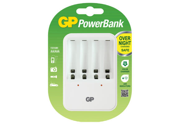 Зарядное устройство GP PowerBank PB420