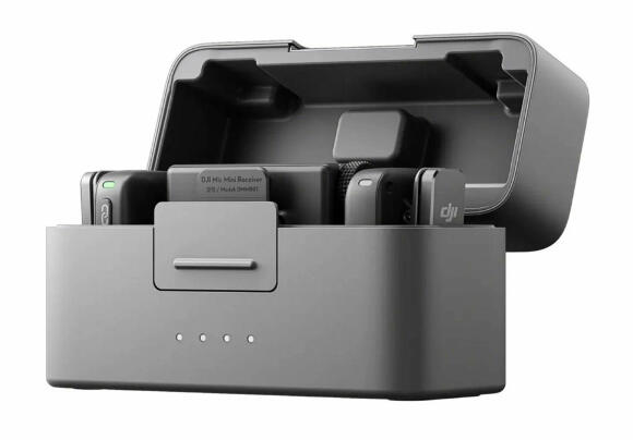 Петличный профессиональный микрофон DJI mini (2 TX + 1 RX) Петличный профессиональный микрофон DJI mini (2 TX + 1 RX)