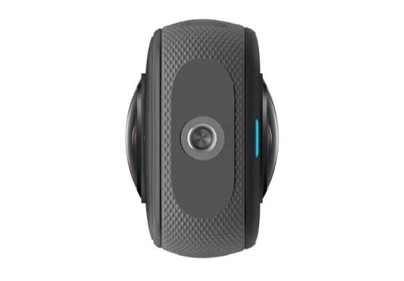 Камера Insta360 X3 Камера Insta360 X3