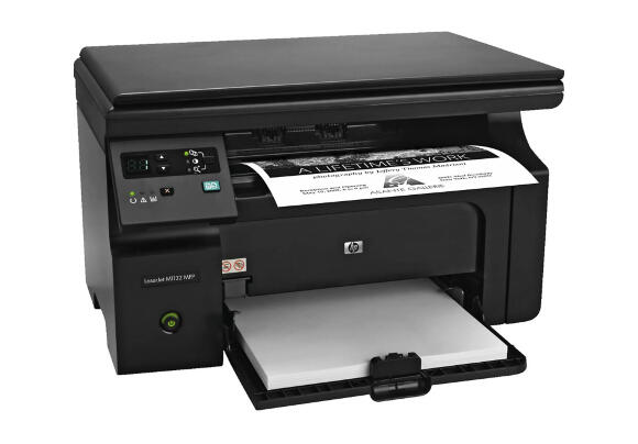 Принтер 3 в 1 HP LaserJet M1132 Принтер 3 в 1 HP LaserJet M1132
