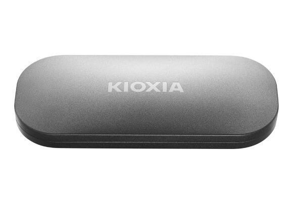Портативный SSD KIOXIA Exceria PLUS 2 ТБ (LXD10S002TG8)