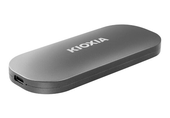 Портативный SSD KIOXIA Exceria PLUS 2 ТБ (LXD10S002TG8)